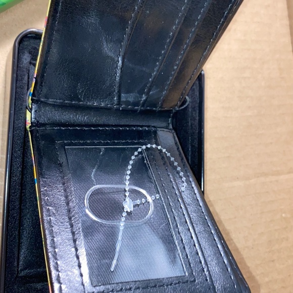 Rick & Morty Collectible Tin & Wallet - Picture 3 of 4